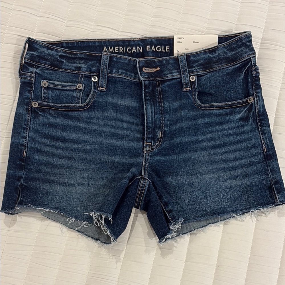 American Eagle Outfitters Blue Jean Shorts Frayed Hem Mid-Rise